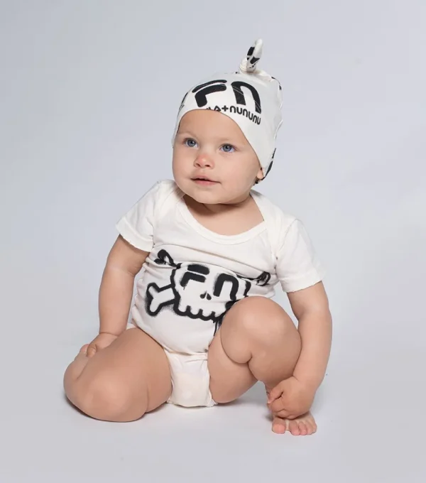 NUNUNU Fn Baby Hat