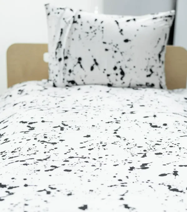 NUNUNU Super Soft Splash Bedding Set