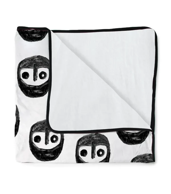 NUNUNU The Warrior Blanket